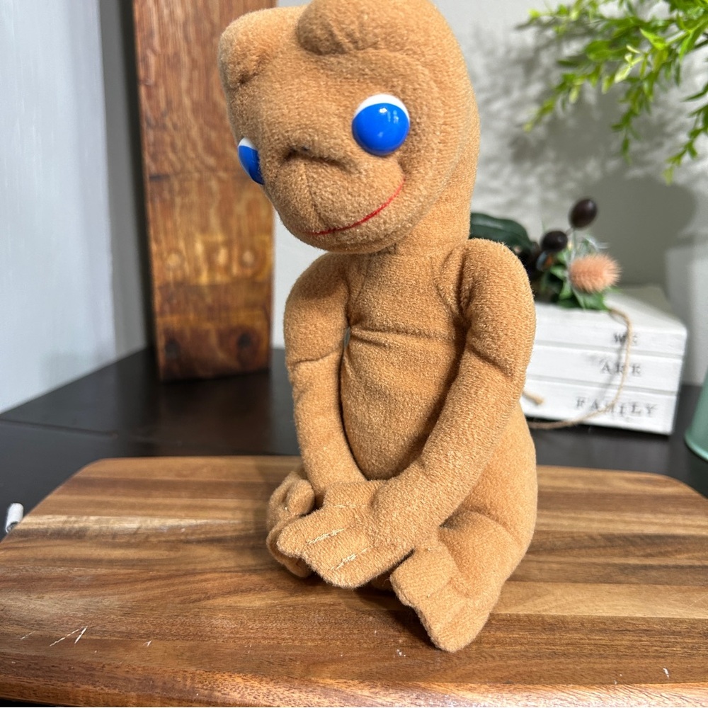 E.T. Plush Vintage Showtime 1982
